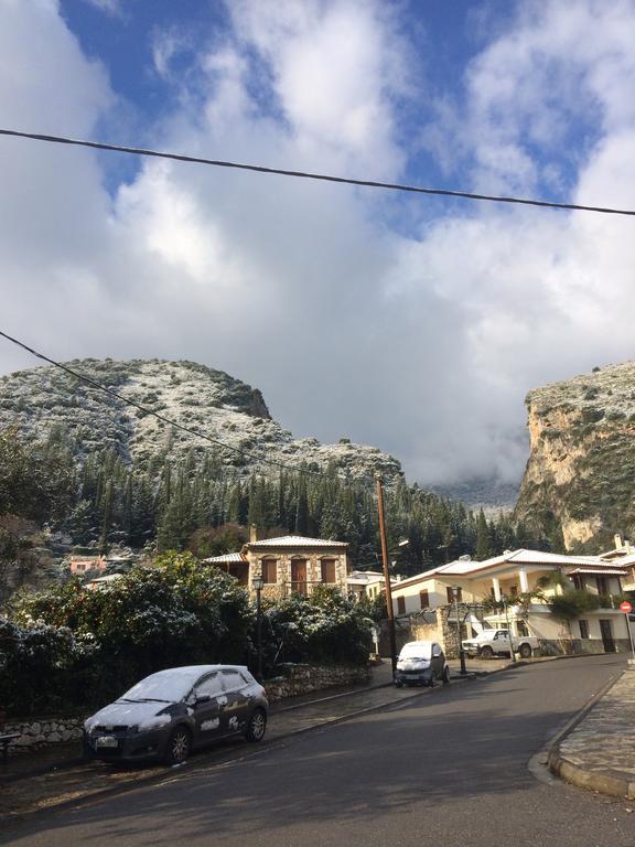 Mystras Inn Exterior foto